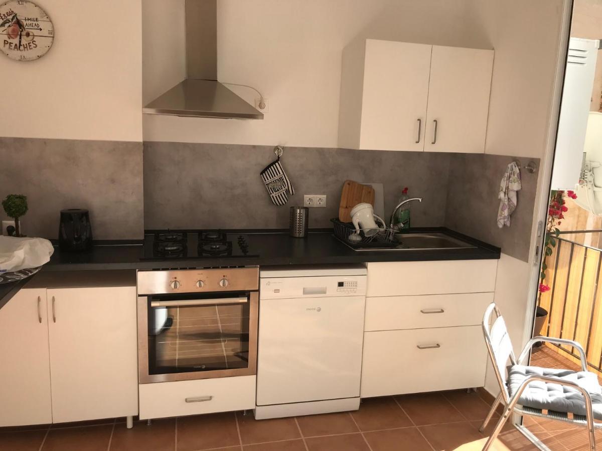 Ferienwohnung Im Zentrum Alicante Bagian luar foto