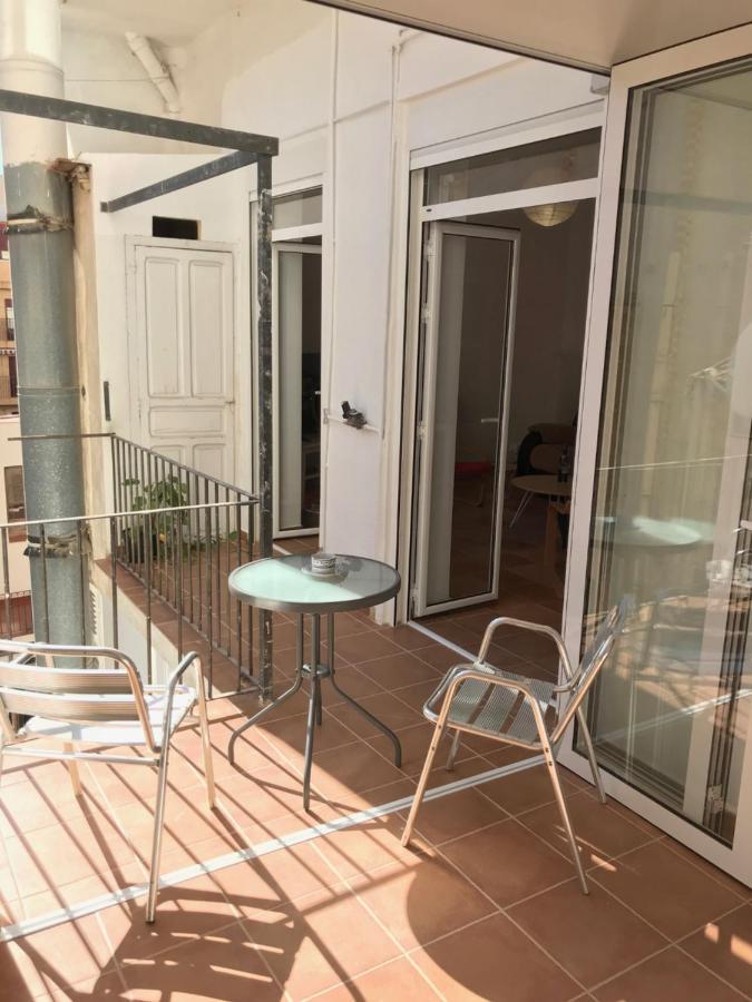 Ferienwohnung Im Zentrum Alicante Bagian luar foto