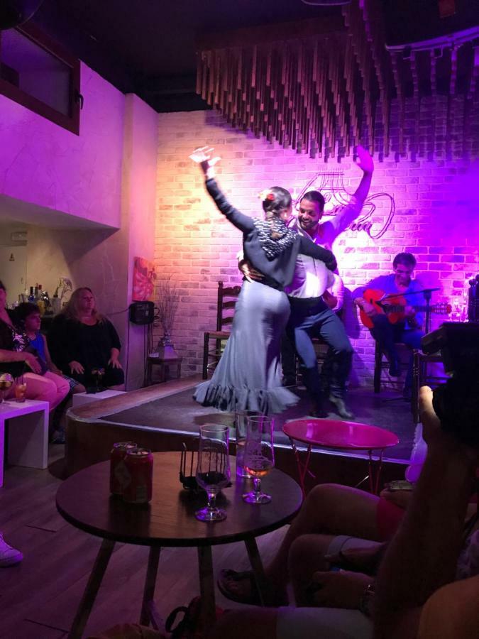 Ferienwohnung Im Zentrum Alicante Bagian luar foto